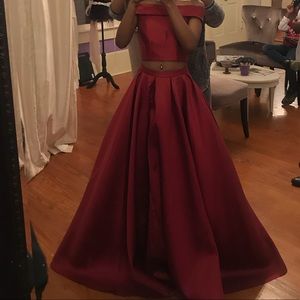 Burgandy Prom dress